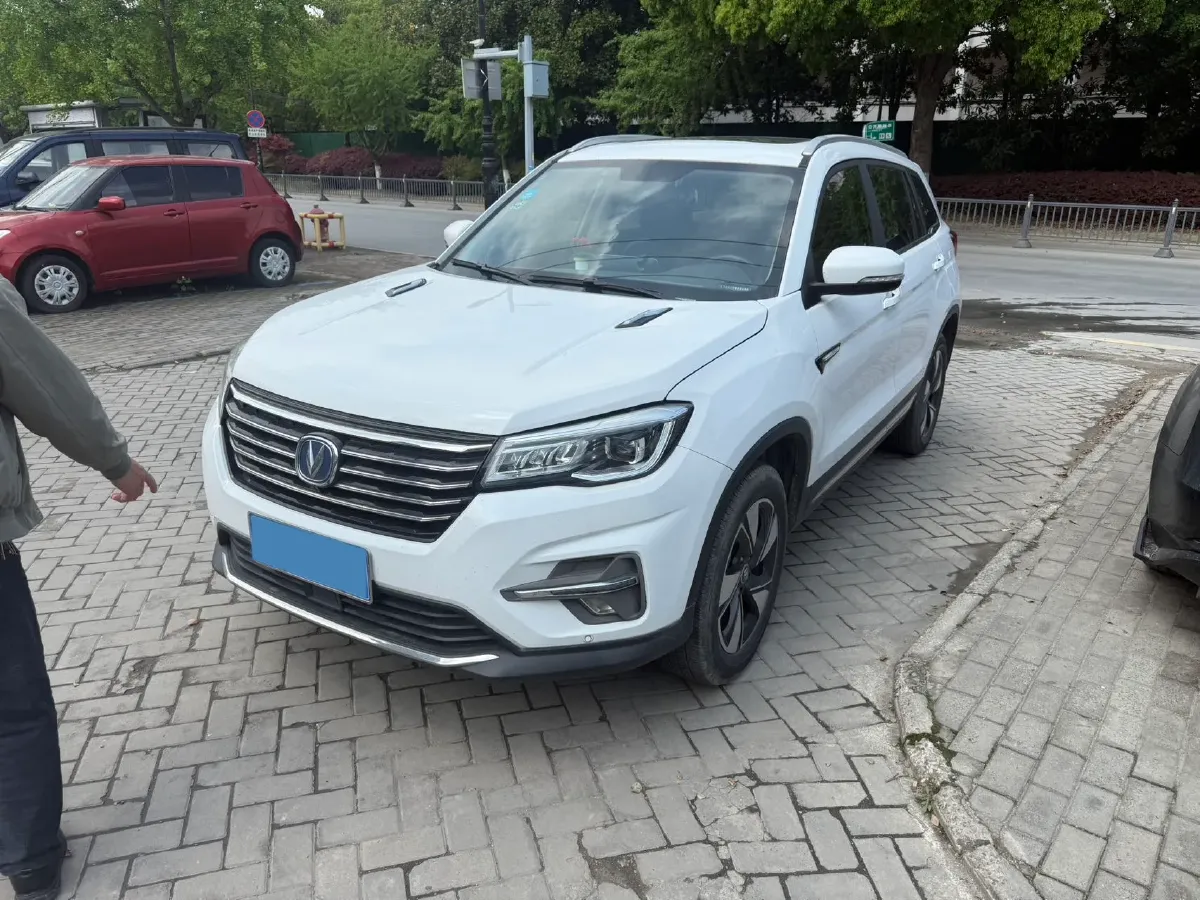 2020 ChangAn CS75 1.5T 178HP L4 6AT,autocango,china used car exporter,china ev exporter,chinese used car exporter,chinese used ev exporter