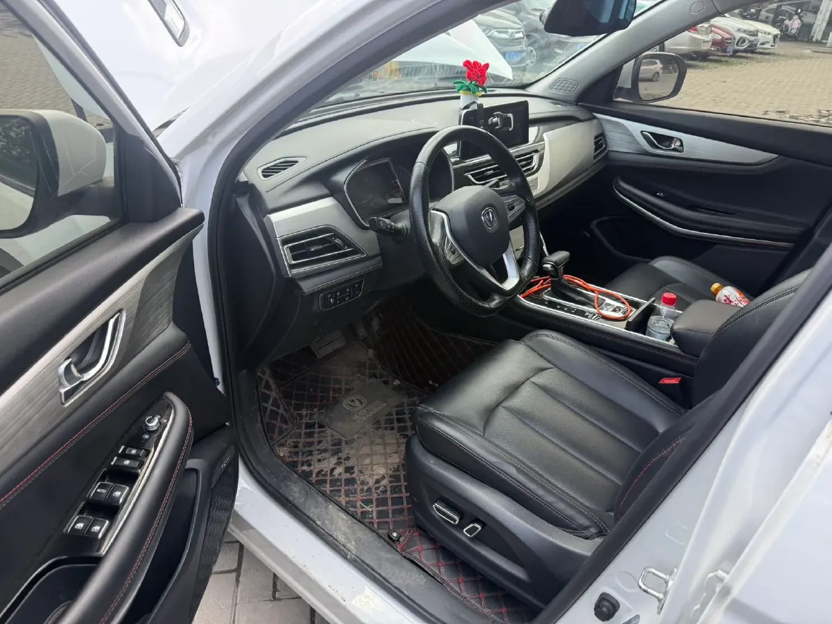 2020 ChangAn CS75 1.5T 178HP L4 6AT,autocango,china used car exporter,china ev exporter,chinese used car exporter,chinese used ev exporter