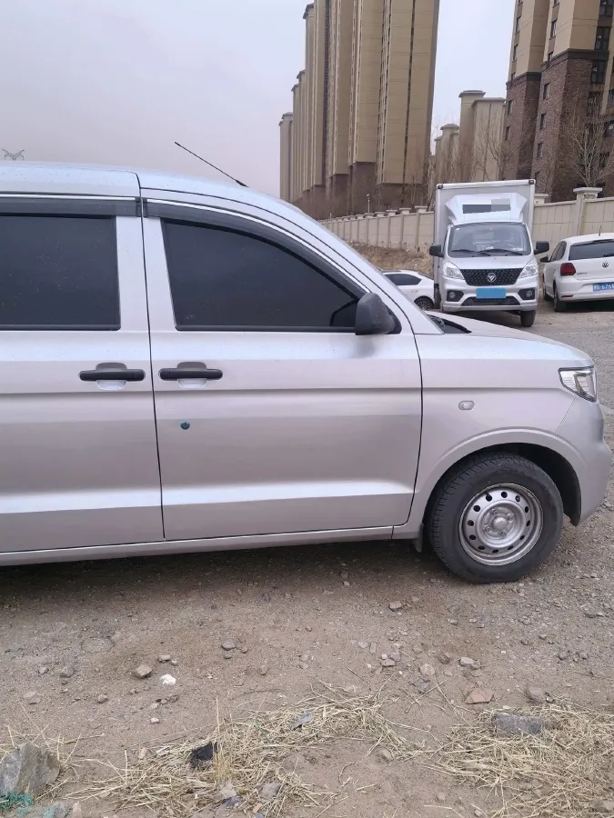 2022 JinBei Little Sea Lion X30 1.5L 102HP L4 5MT,autocango,china used car exporter,china ev exporter,chinese used car exporter,chinese used ev exporter