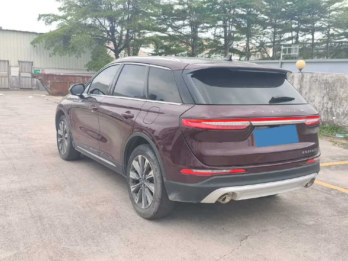2022 Lincoln Corsair 2.0T 245HP L4 8AT,autocango,china used car exporter,china ev exporter,chinese used car exporter,chinese used ev exporter