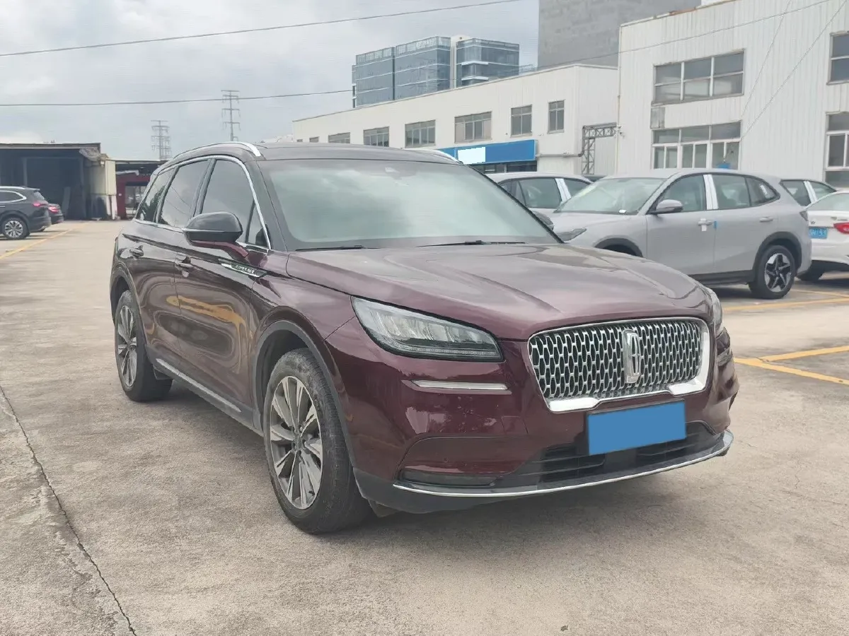 2022 Lincoln Corsair 2.0T 245HP L4 8AT,autocango,china used car exporter,china ev exporter,chinese used car exporter,chinese used ev exporter
