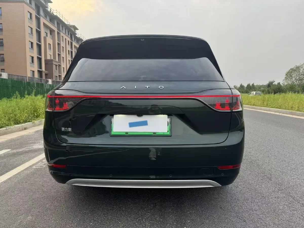 2024 AITO AITO M9 1.5T 152HP L4 REEV 42KWH,autocango,china used car exporter,china ev exporter,chinese used car exporter,chinese used ev exporter