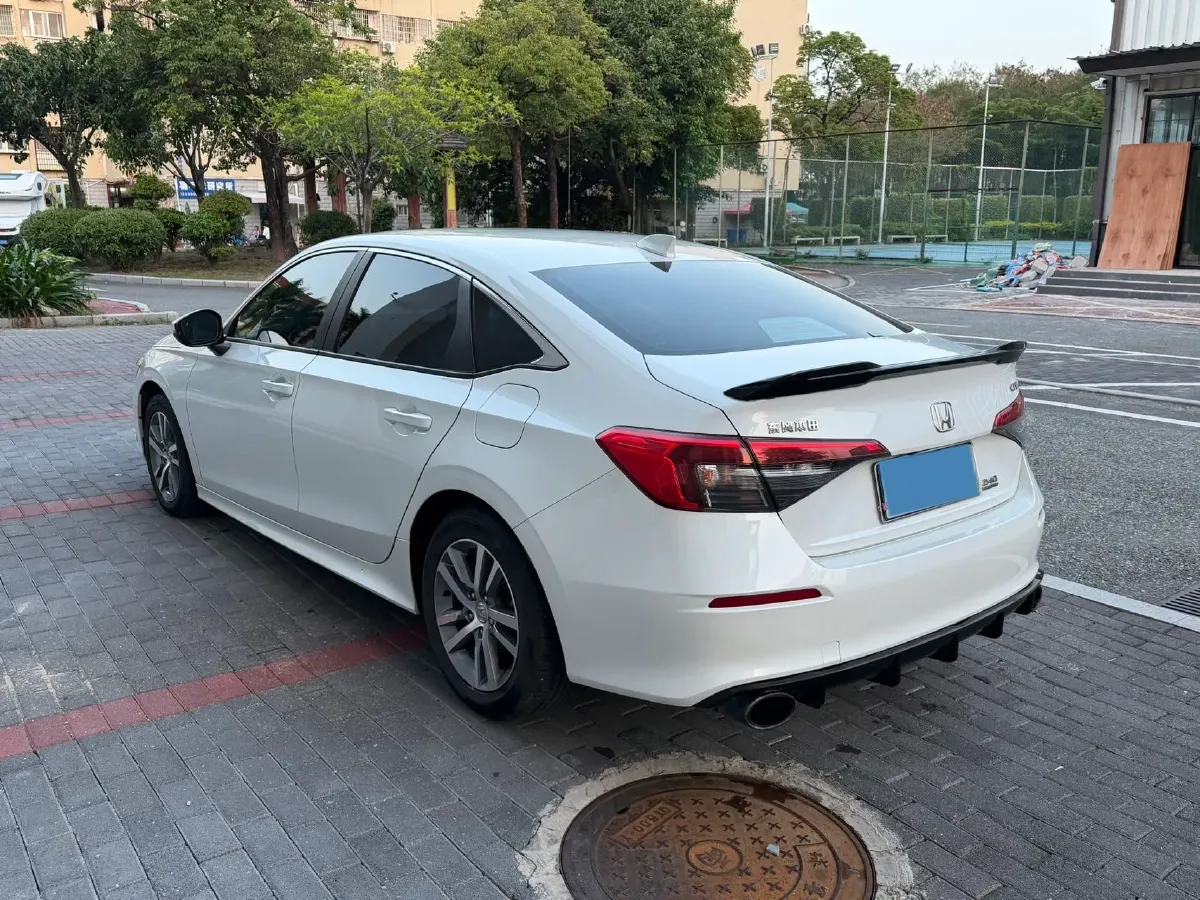 2025 Honda Civic 1.5T 182HP L4 CVT,autocango,china used car exporter,china ev exporter,chinese used car exporter,chinese used ev exporter