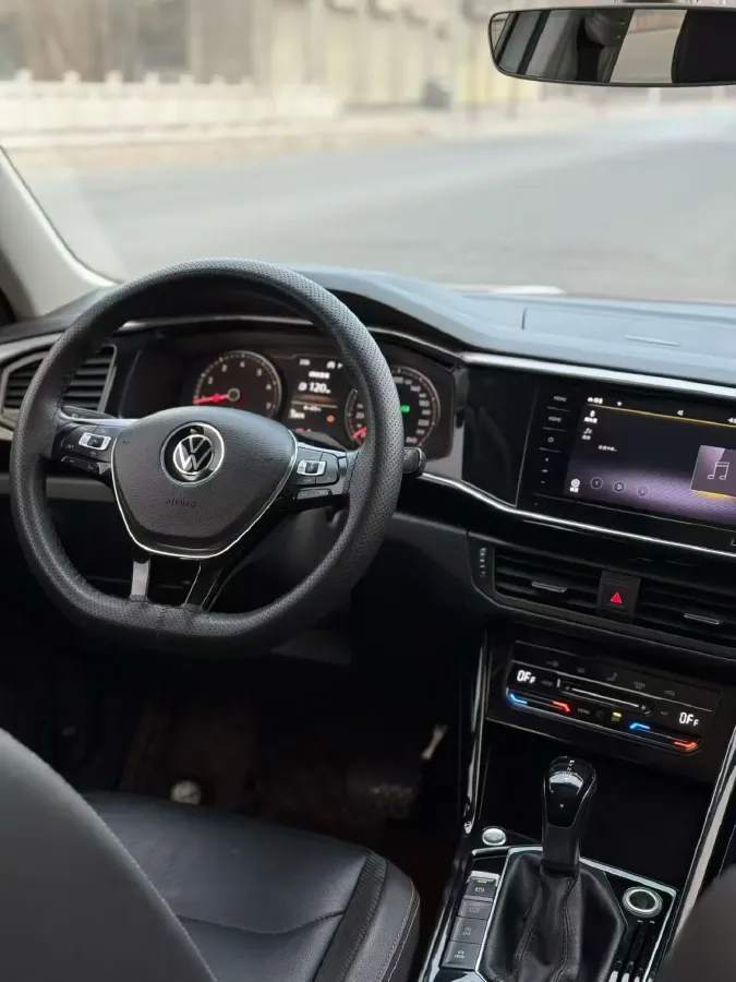 2020 Volkswagen Tayron 2.0T 186HP L4 7DCT,autocango,china used car exporter,china ev exporter,chinese used car exporter,chinese used ev exporter