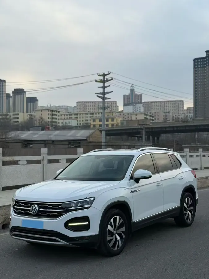 2020 Volkswagen Tayron 2.0T 186HP L4 7DCT,autocango,china used car exporter,china ev exporter,chinese used car exporter,chinese used ev exporter