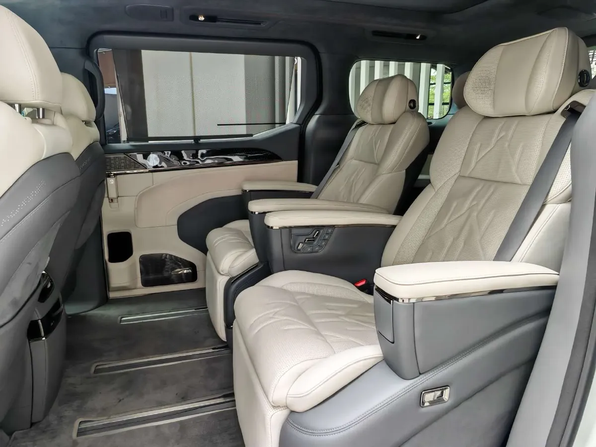 2024 Zeekr 009 BEV 108KWH,autocango,china used car exporter,china ev exporter,chinese used car exporter,chinese used ev exporter