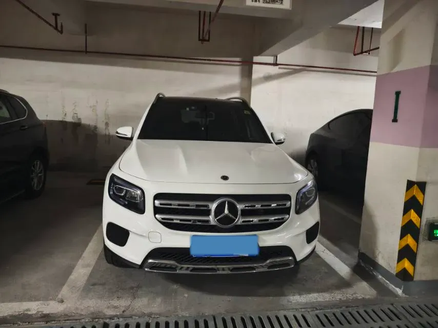 2022 Mercedes-Benz GLB Class 1.3T 163HP L4 7DCT,autocango,china used car exporter,china ev exporter,chinese used car exporter,chinese used ev exporter
