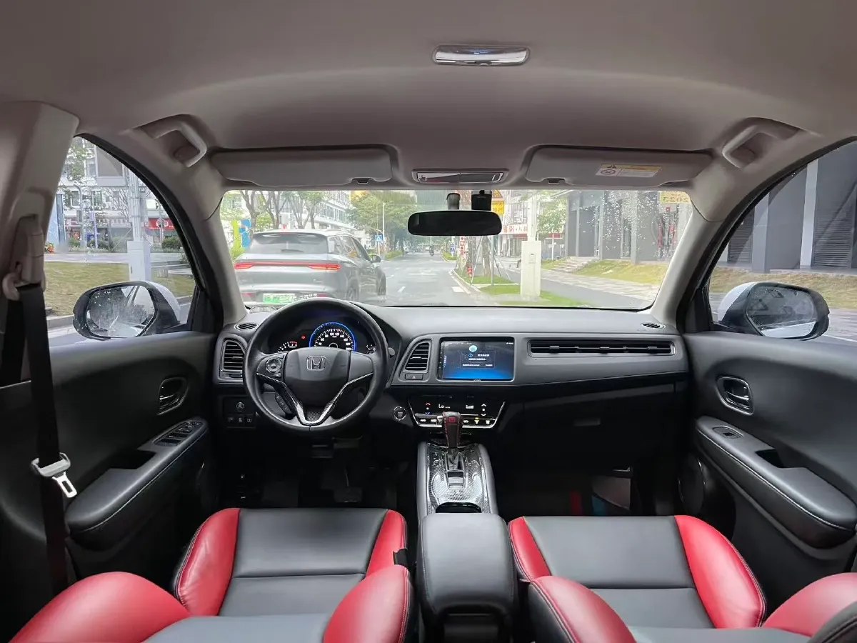2019 Honda Vezel 1.5T 177HP L4 CVT,autocango,china used car exporter,china ev exporter,chinese used car exporter,chinese used ev exporter