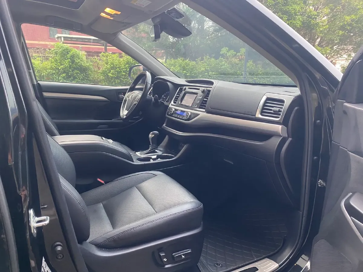 2019 Dongfeng YuFeng S16 1.9T 150HP L4 6AT,autocango,china used car exporter,china ev exporter,chinese used car exporter,chinese used ev exporter