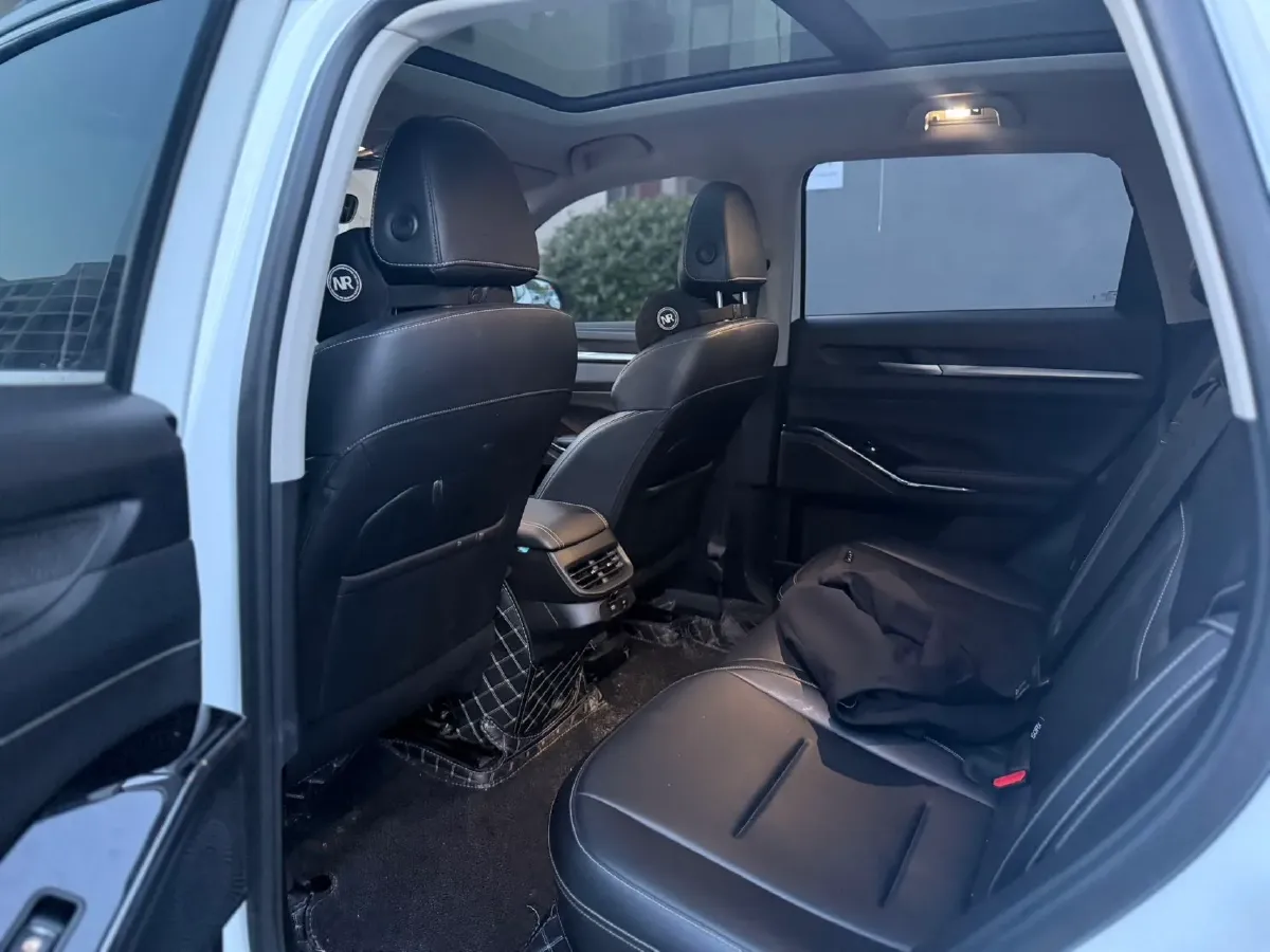 2022 Haval H6 1.5T 184HP L4 7DCT,autocango,china used car exporter,china ev exporter,chinese used car exporter,chinese used ev exporter