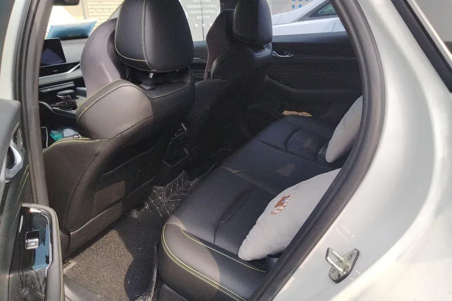 2023 Geely Preface 1.5T 181HP L4 7DCT,autocango,china used car exporter,china ev exporter,chinese used car exporter,chinese used ev exporter