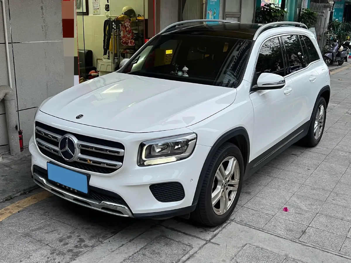 2020 Mercedes-Benz GLB Class 1.3T 136HP L4 7DCT,autocango,china used car exporter,china ev exporter,chinese used car exporter,chinese used ev exporter