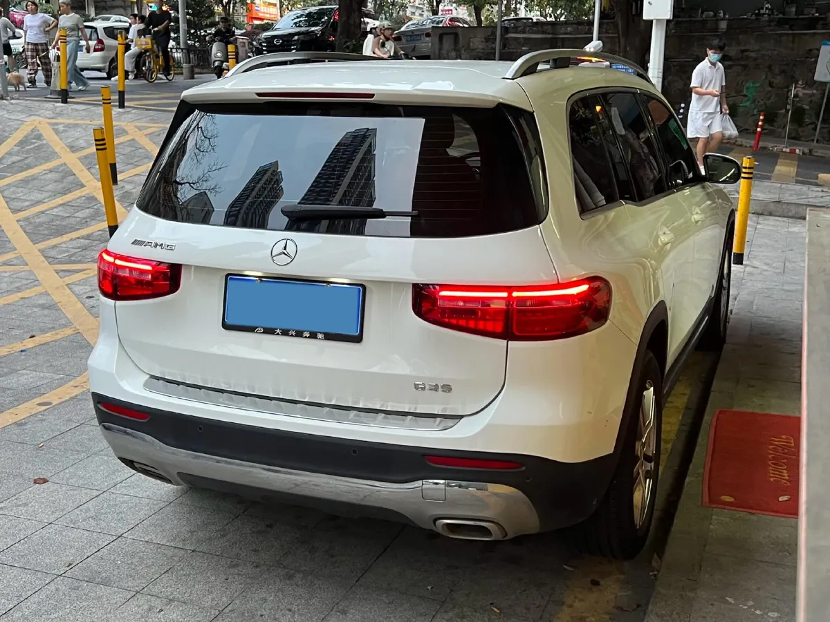 2020 Mercedes-Benz GLB Class 1.3T 136HP L4 7DCT,autocango,china used car exporter,china ev exporter,chinese used car exporter,chinese used ev exporter