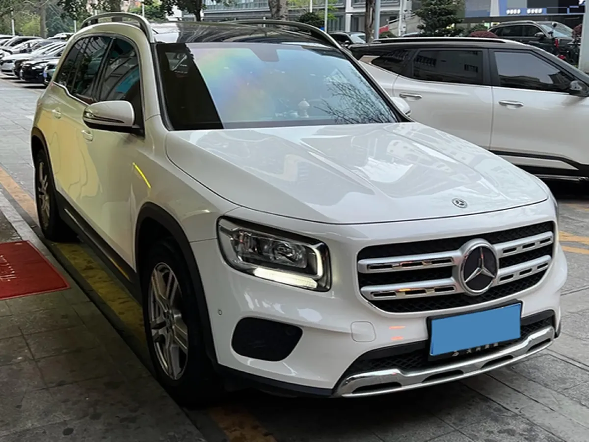 2020 Mercedes-Benz GLB Class 1.3T 136HP L4 7DCT,autocango,china used car exporter,china ev exporter,chinese used car exporter,chinese used ev exporter