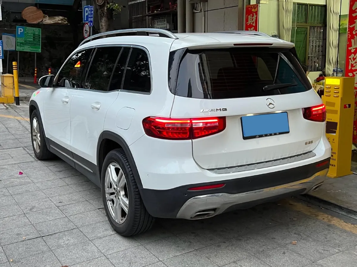 2020 Mercedes-Benz GLB Class 1.3T 136HP L4 7DCT,autocango,china used car exporter,china ev exporter,chinese used car exporter,chinese used ev exporter