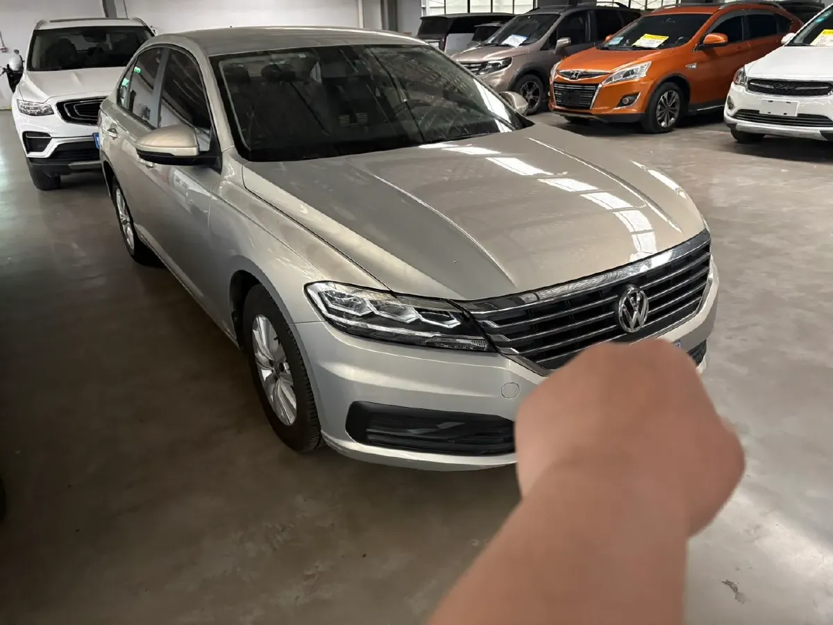 2019 Volkswagen T-Cross 1.5L 113HP L4 6AT,autocango,china used car exporter,china ev exporter,chinese used car exporter,chinese used ev exporter