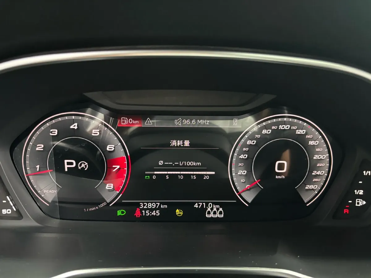 2022 Audi Q3 1.4T 150HP L4 7DCT,autocango,china used car exporter,china ev exporter,chinese used car exporter,chinese used ev exporter