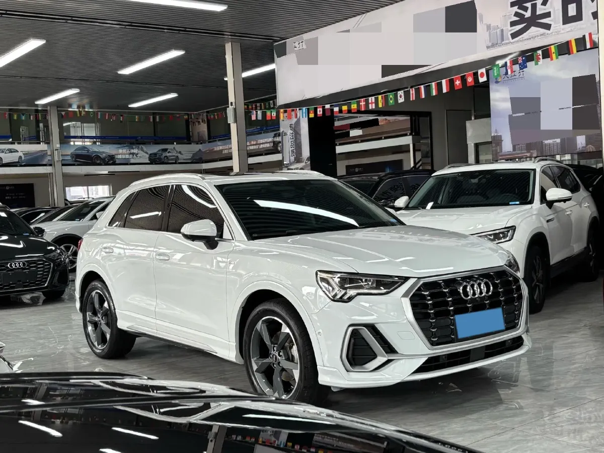 2022 Audi Q3 1.4T 150HP L4 7DCT,autocango,china used car exporter,china ev exporter,chinese used car exporter,chinese used ev exporter