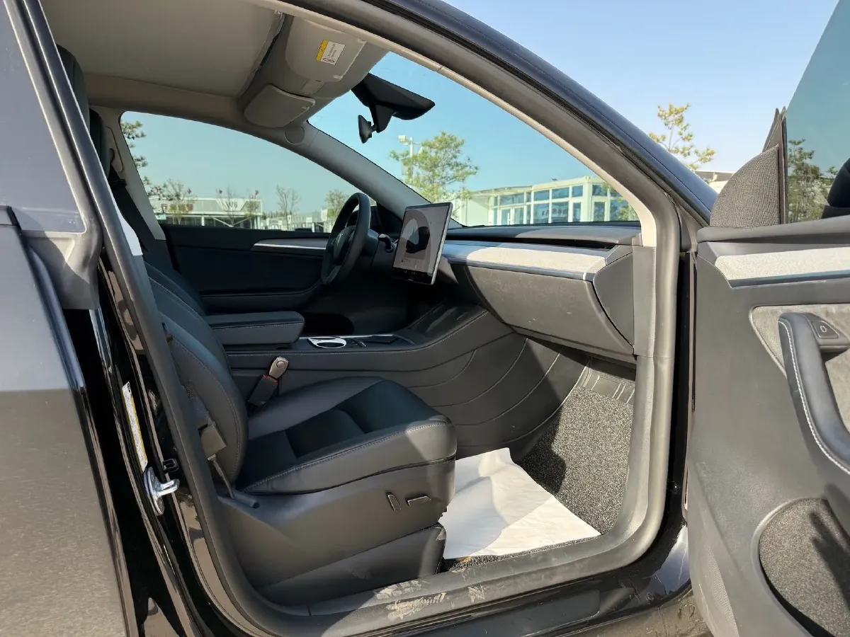 2024 Iveco OuSheng BEV 77.28KWH,autocango,china used car exporter,china ev exporter,chinese used car exporter,chinese used ev exporter