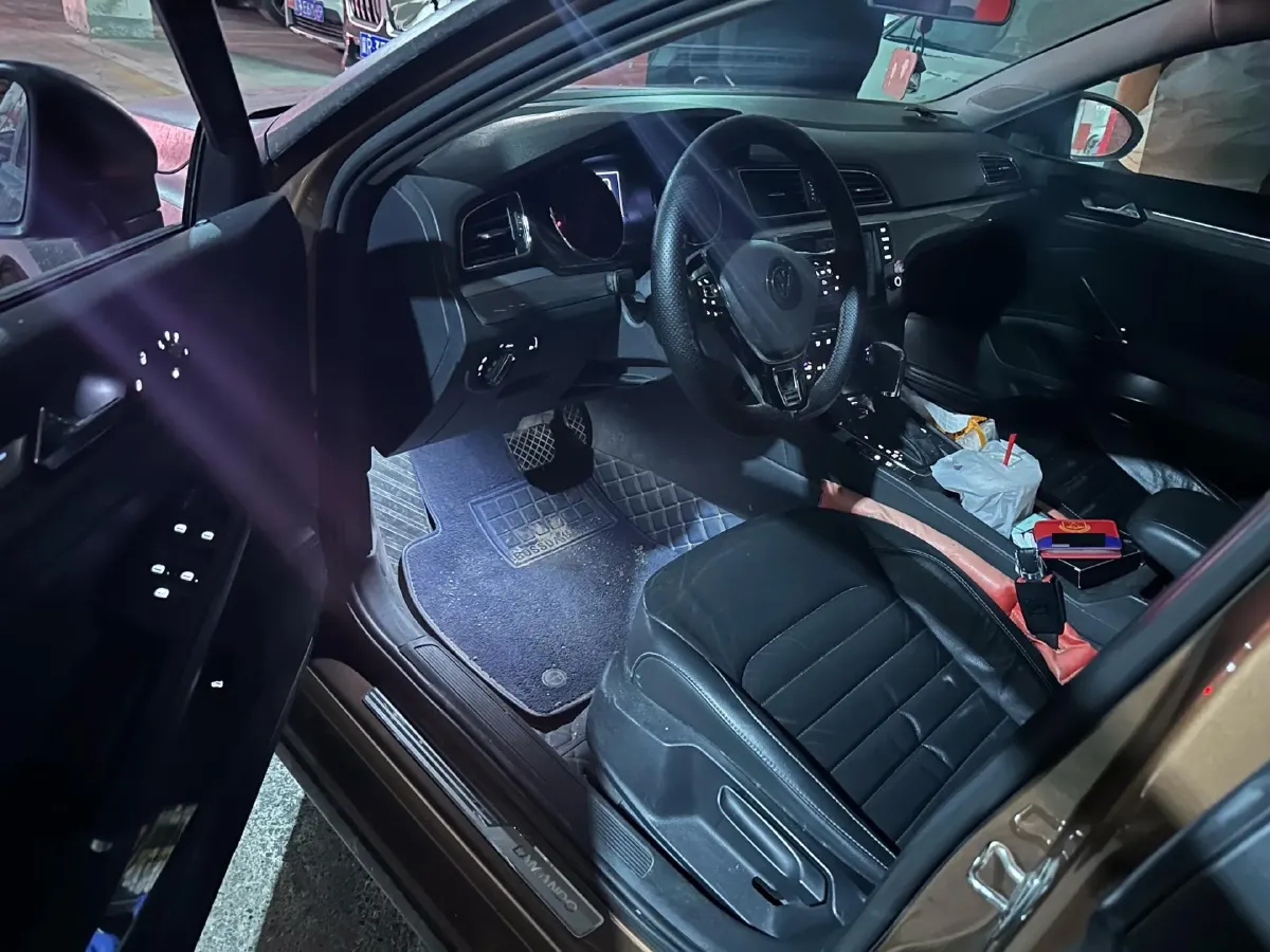 2018 Volkswagen Lamando 1.4T 150HP L4 7DCT,autocango,china used car exporter,china ev exporter,chinese used car exporter,chinese used ev exporter