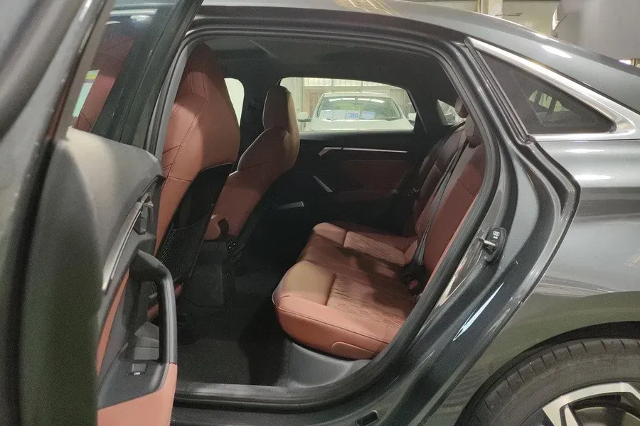 2025 Audi A3 1.5T 160HP L4 7DCT,autocango,china used car exporter,china ev exporter,chinese used car exporter,chinese used ev exporter