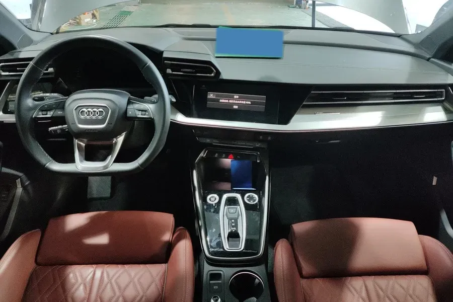 2025 Audi A3 1.5T 160HP L4 7DCT,autocango,china used car exporter,china ev exporter,chinese used car exporter,chinese used ev exporter