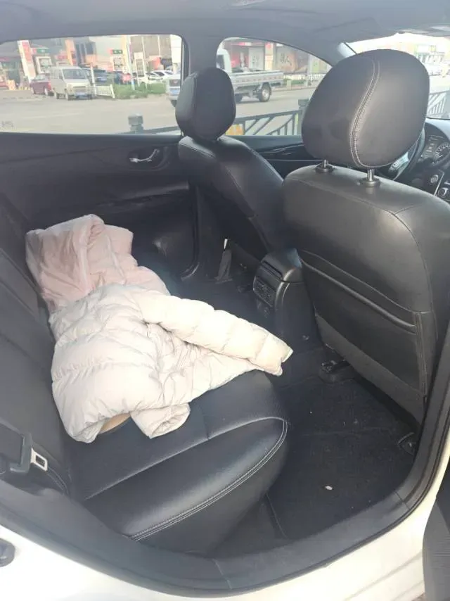 2021 Nissan Tiida 1.6L 122HP L4 CVT,autocango,china used car exporter,china ev exporter,chinese used car exporter,chinese used ev exporter