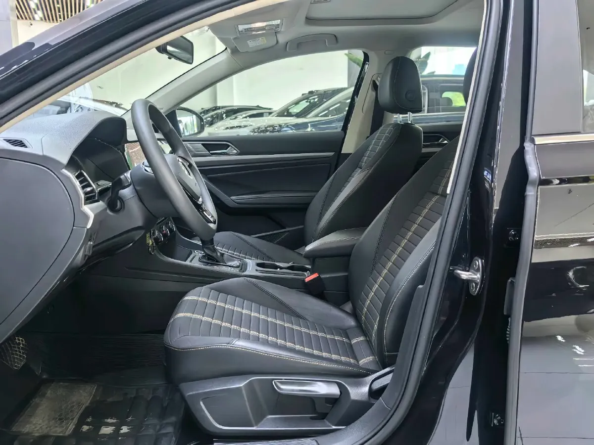 2021 Volkswagen Lavida 1.4T 150HP L4 7DCT,autocango,china used car exporter,china ev exporter,chinese used car exporter,chinese used ev exporter