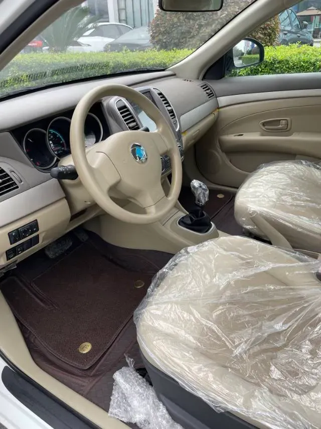 2019 WEY VV6 2.0T 224HP L4 7DCT,autocango,china used car exporter,china ev exporter,chinese used car exporter,chinese used ev exporter