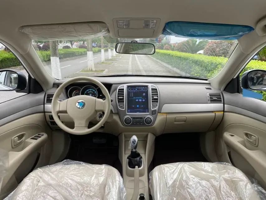 2019 WEY VV6 2.0T 224HP L4 7DCT,autocango,china used car exporter,china ev exporter,chinese used car exporter,chinese used ev exporter