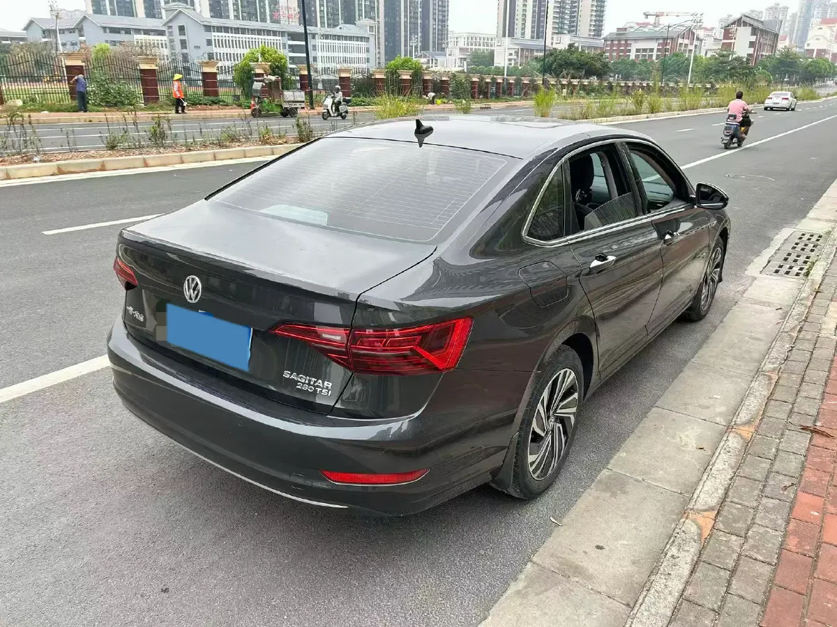 2021 Volkswagen Sagitar 1.4T 150HP L4 7DCT,autocango,china used car exporter,china ev exporter,chinese used car exporter,chinese used ev exporter