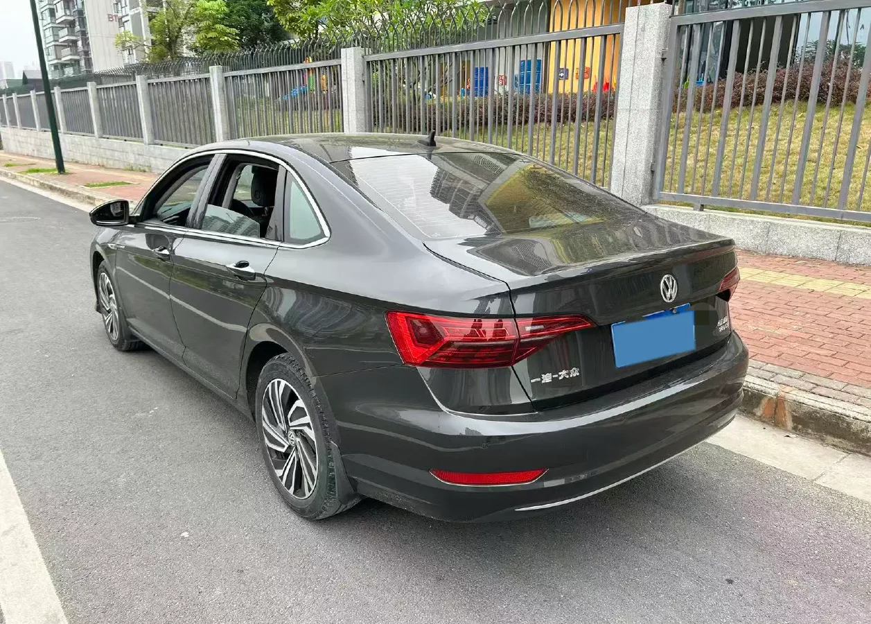 2021 Volkswagen Sagitar 1.4T 150HP L4 7DCT,autocango,china used car exporter,china ev exporter,chinese used car exporter,chinese used ev exporter