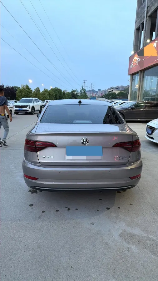 2022 Volkswagen Sagitar 1.4T 150HP L4 7DCT,autocango,china used car exporter,china ev exporter,chinese used car exporter,chinese used ev exporter