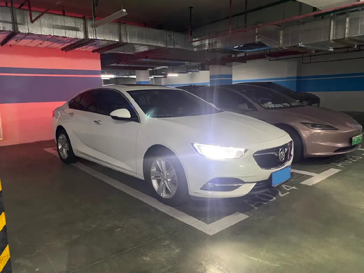 2019 Buick Regal 1.5T 170HP L4 9AT,autocango,china used car exporter,china ev exporter,chinese used car exporter,chinese used ev exporter