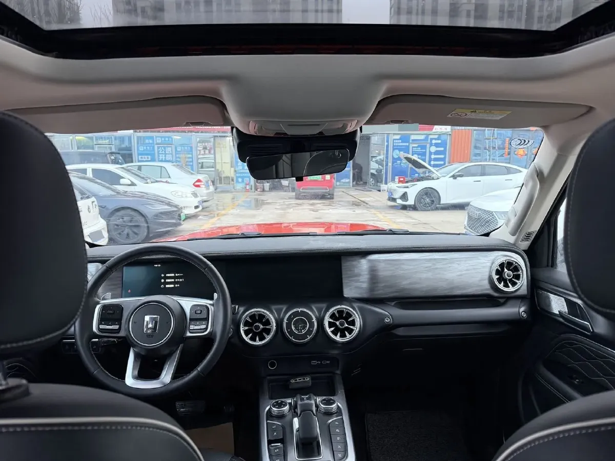 2021 Tank 300 2.0T 227HP L4 8AT,autocango,china used car exporter,china ev exporter,chinese used car exporter,chinese used ev exporter