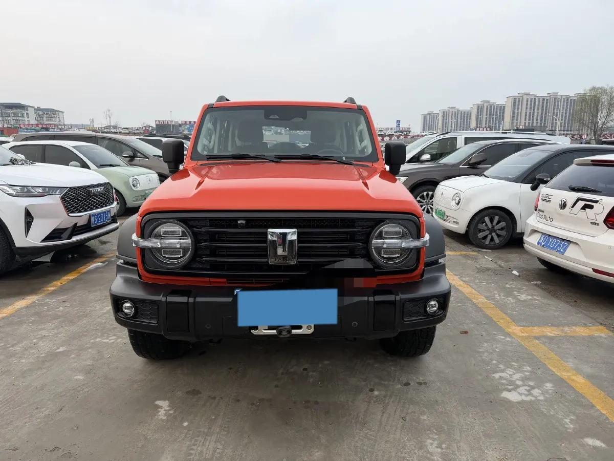 2021 Tank 300 2.0T 227HP L4 8AT,autocango,china used car exporter,china ev exporter,chinese used car exporter,chinese used ev exporter