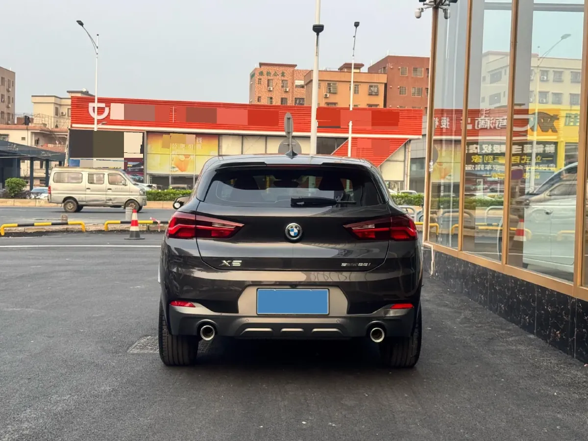 2022 BMW X2 2.0T 192HP L4 7DCT,autocango,china used car exporter,china ev exporter,chinese used car exporter,chinese used ev exporter