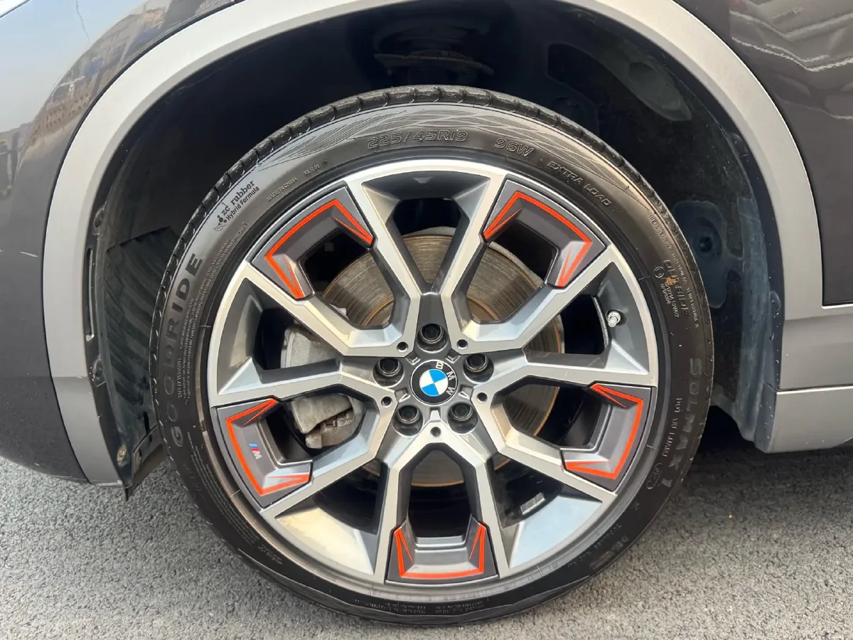 2022 BMW X2 2.0T 192HP L4 7DCT,autocango,china used car exporter,china ev exporter,chinese used car exporter,chinese used ev exporter