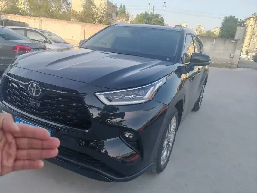 2024 Toyota Highlander 2.5L 189HP L4 E-CVT Hybrid,autocango,china used car exporter,china ev exporter,chinese used car exporter,chinese used ev exporter