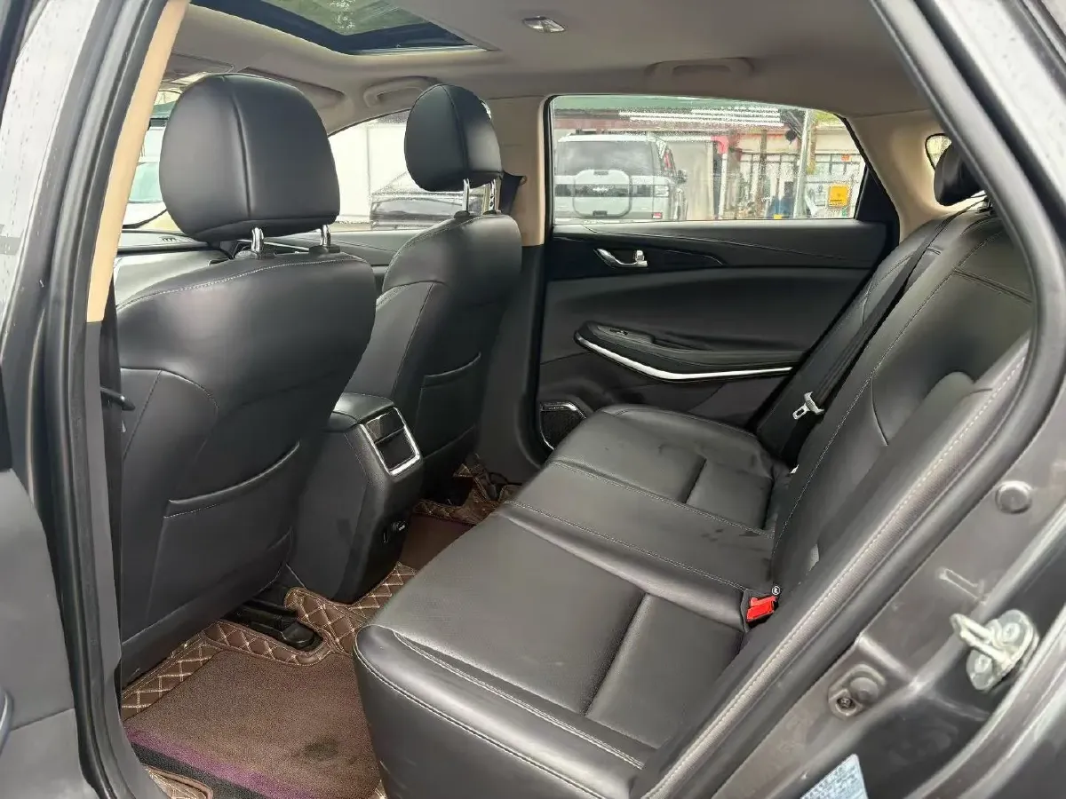 2021 BYD Song Pro 1.5T 160HP L4 7DCT,autocango,china used car exporter,china ev exporter,chinese used car exporter,chinese used ev exporter