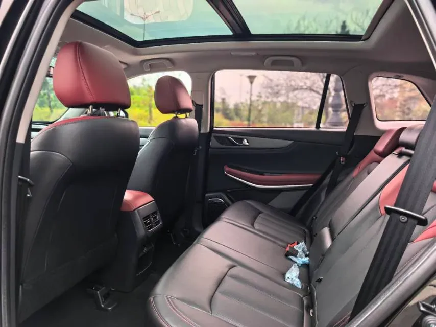 2022 ChangAn CS75 1.5T 180HP L4 7DCT,autocango,china used car exporter,china ev exporter,chinese used car exporter,chinese used ev exporter