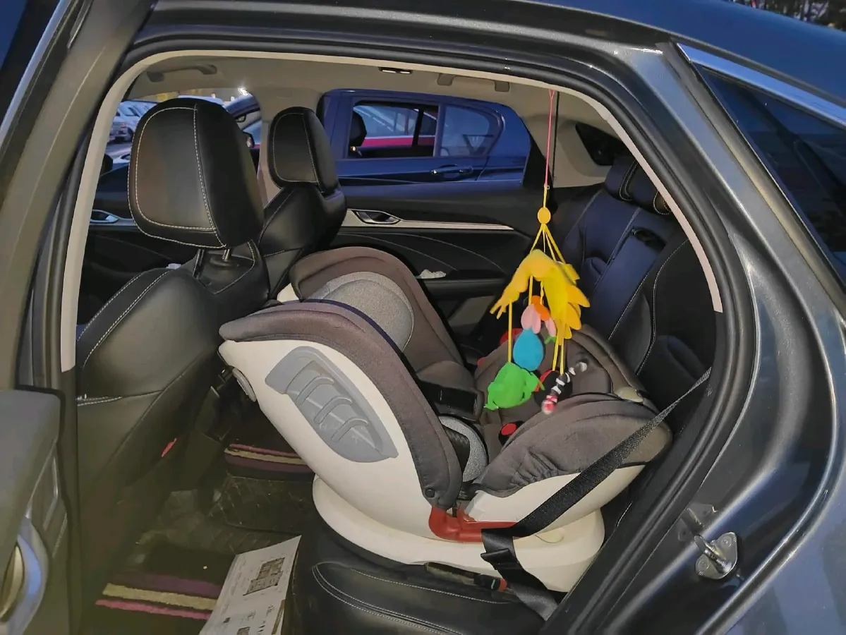 2020 Geely Binray 1.0T 133HP L3 6DCT,autocango,china used car exporter,china ev exporter,chinese used car exporter,chinese used ev exporter