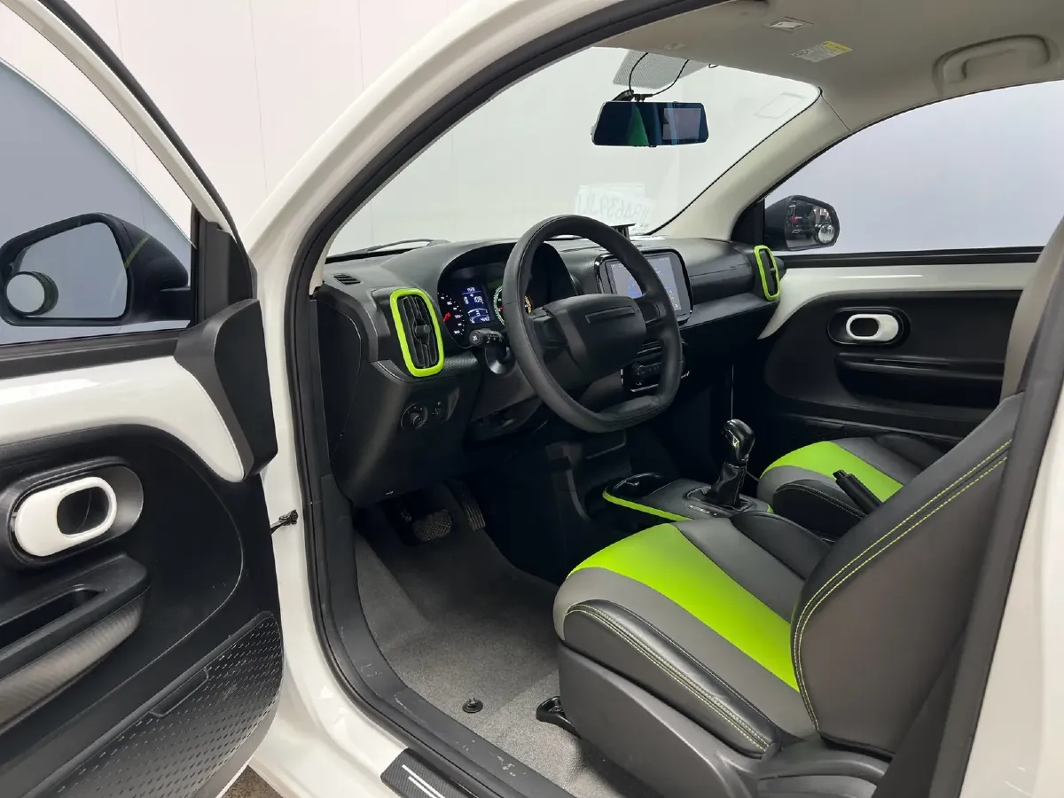 2020 Roewe Clever BEV 27KWH,autocango,china used car exporter,china ev exporter,chinese used car exporter,chinese used ev exporter