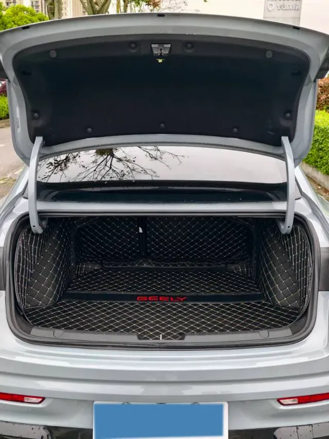 2023 Geely Preface 1.5T 181HP L4 7DCT,autocango,china used car exporter,china ev exporter,chinese used car exporter,chinese used ev exporter