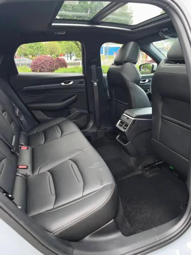 2023 Geely Preface 1.5T 181HP L4 7DCT,autocango,china used car exporter,china ev exporter,chinese used car exporter,chinese used ev exporter