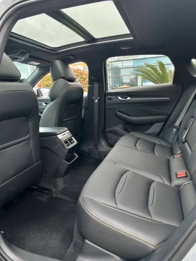 2023 Geely Preface 1.5T 181HP L4 7DCT,autocango,china used car exporter,china ev exporter,chinese used car exporter,chinese used ev exporter