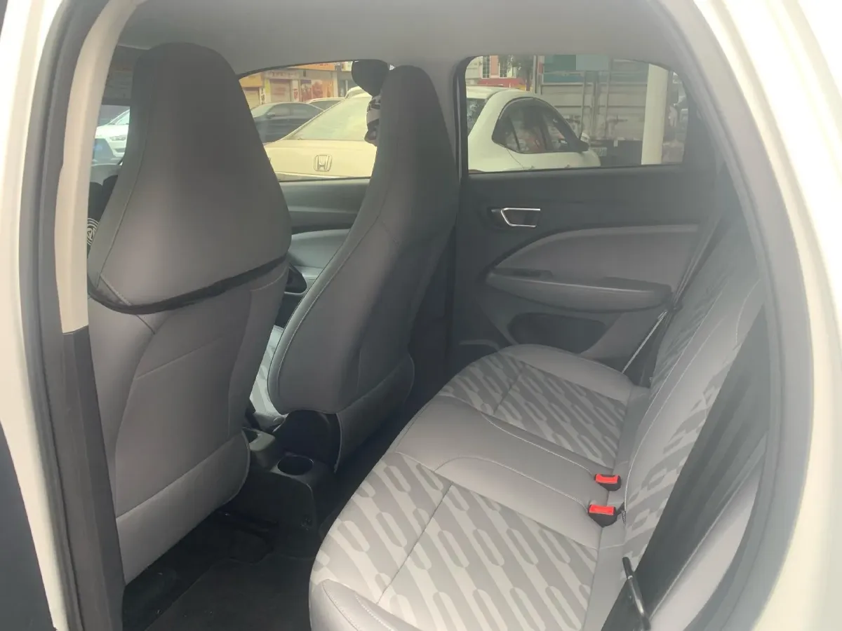 2025 Leapmotor T03 BEV 31.9KWH,autocango,china used car exporter,china ev exporter,chinese used car exporter,chinese used ev exporter