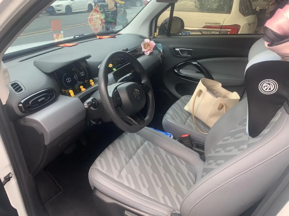 2025 Leapmotor T03 BEV 31.9KWH,autocango,china used car exporter,china ev exporter,chinese used car exporter,chinese used ev exporter