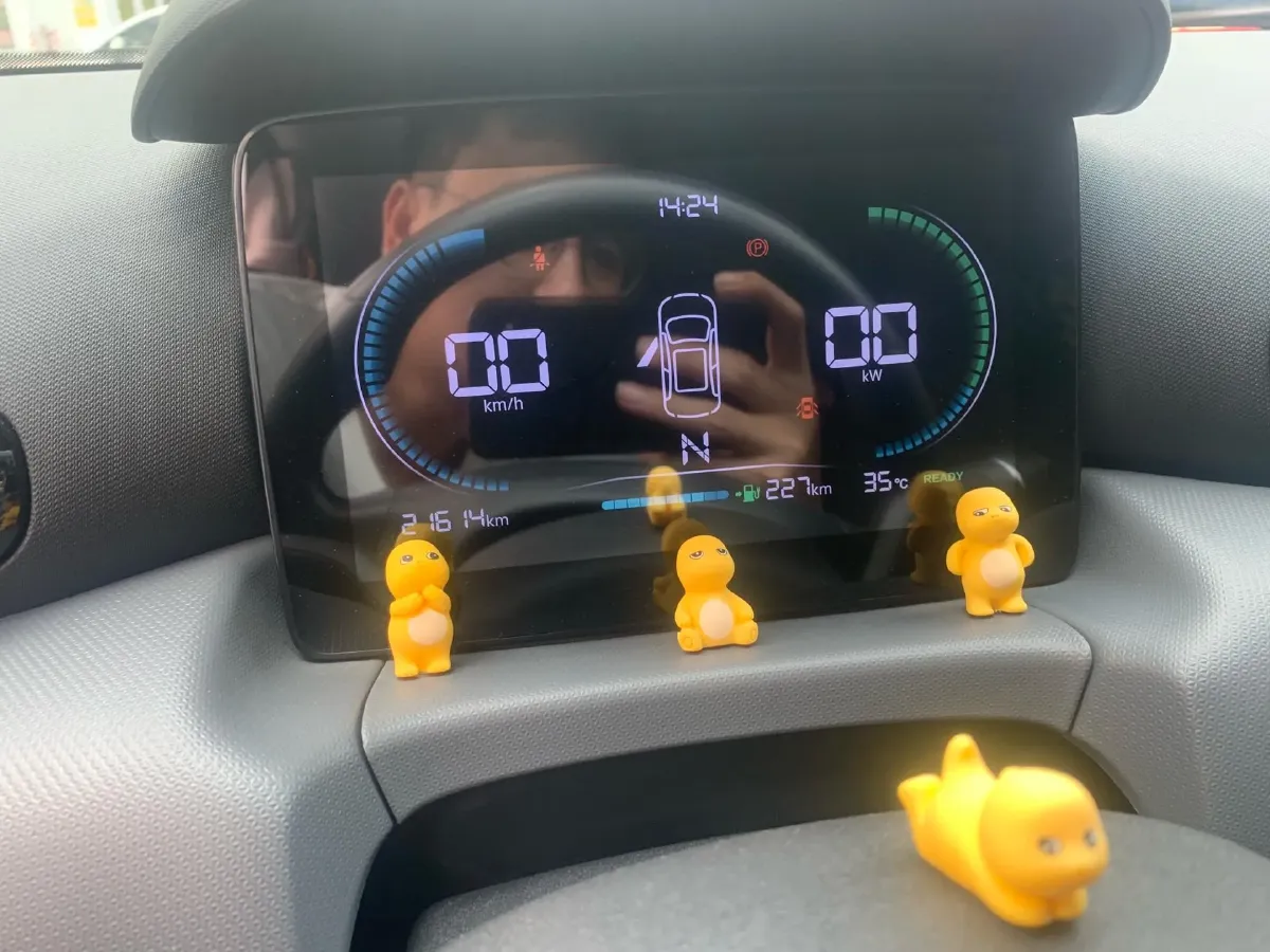 2025 Leapmotor T03 BEV 31.9KWH,autocango,china used car exporter,china ev exporter,chinese used car exporter,chinese used ev exporter