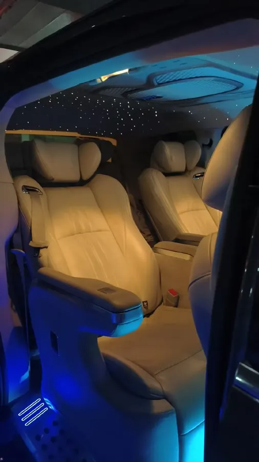 2021 Buick GL8 2.0T 237HP L4 9AT,autocango,china used car exporter,china ev exporter,chinese used car exporter,chinese used ev exporter